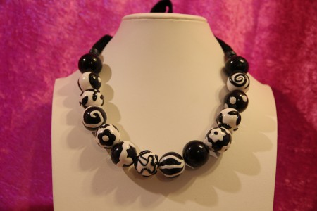 Fimo avec tour de cou réglable: 35euros